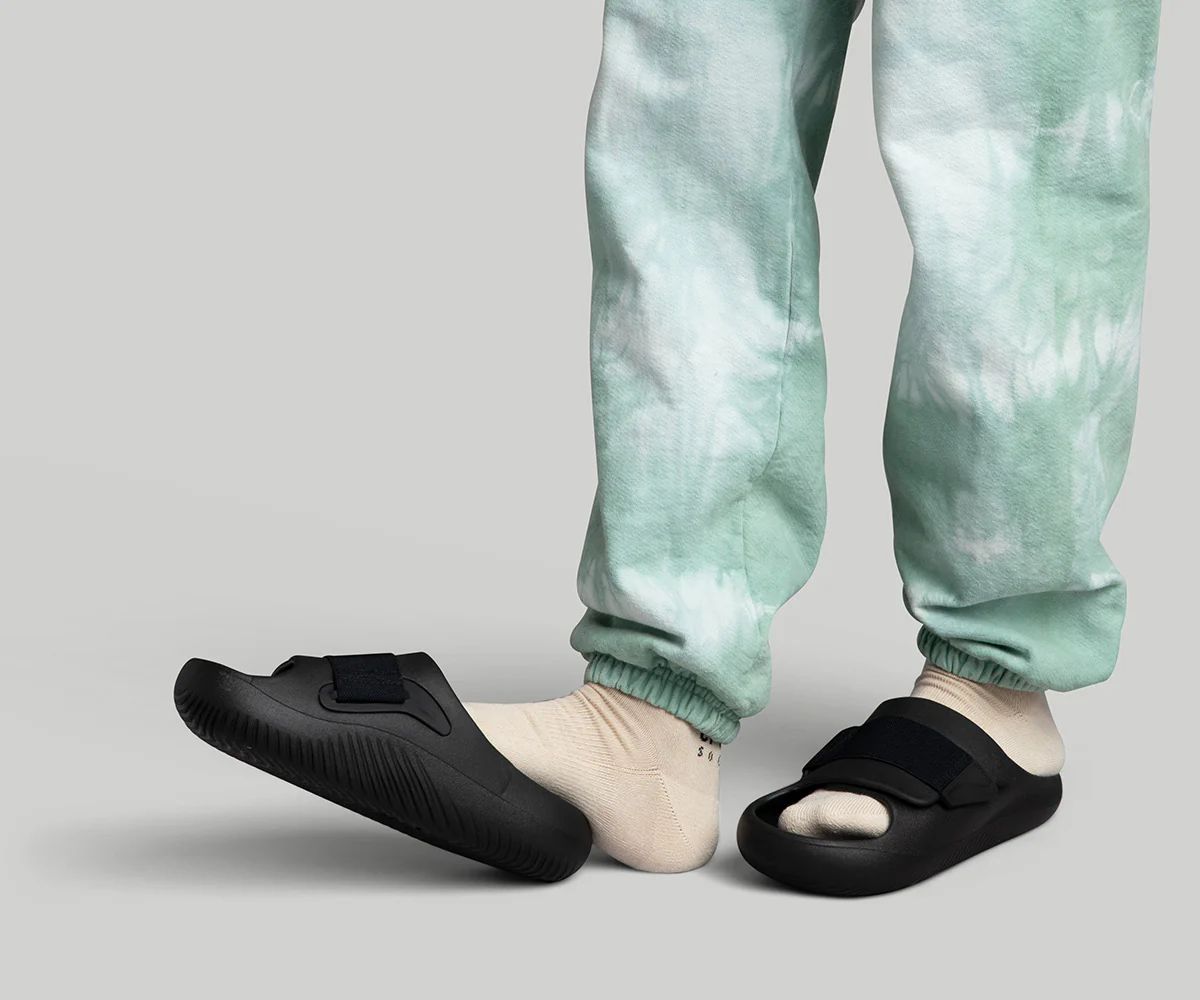 Mellow Luxe Recovery Slide  - Black - Image 6
